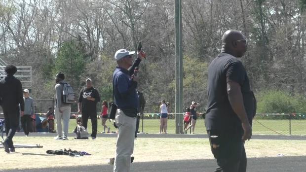 High School Boys 4x200 Finals Section 1