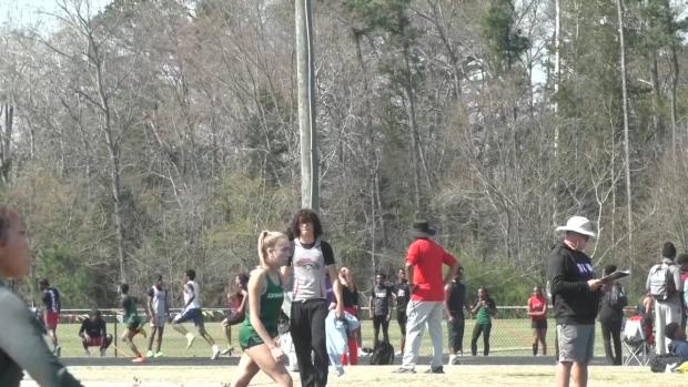 Mixed 4x400 Relay Finals Section 2