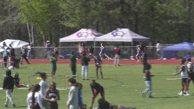 Girls 400 Finals Section 11