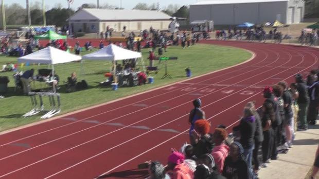 JV Girls 400 Finals Section 8