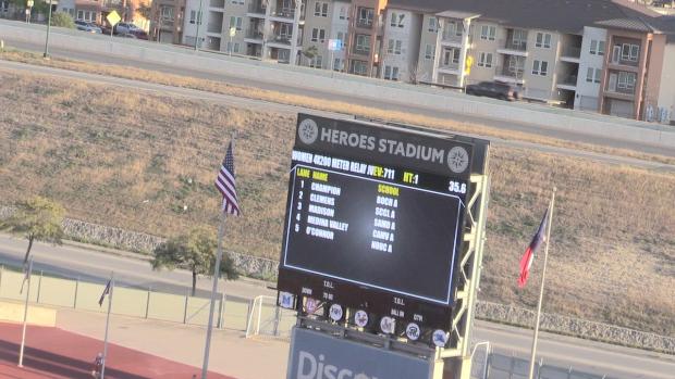 JV Girls 4x200 Relay Finals Section 1