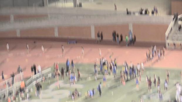 JV Girls 200 Finals Section 2