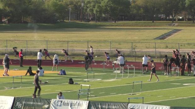 Girls 200 Finals Section 4