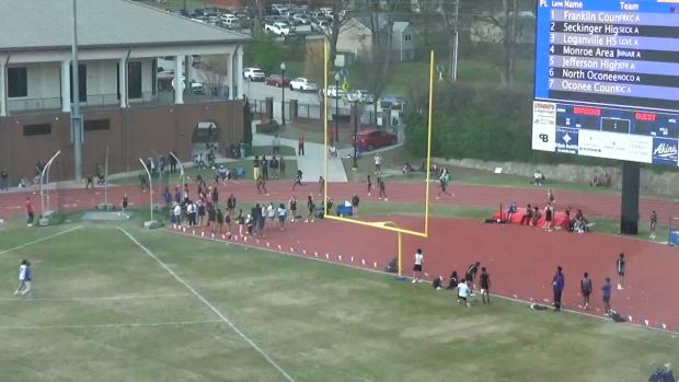 Girls 4x100 Heat 2