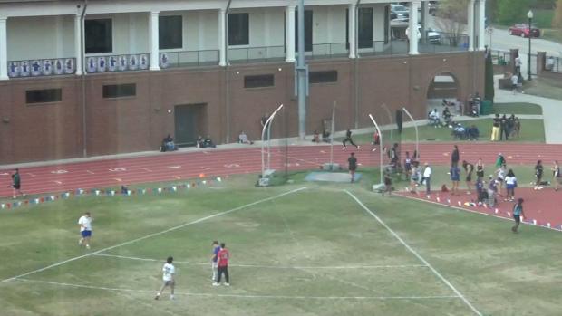 Boys 400 Heat 1