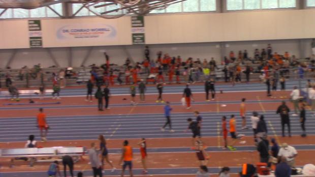 Boys 4x200 Relay, finals 4