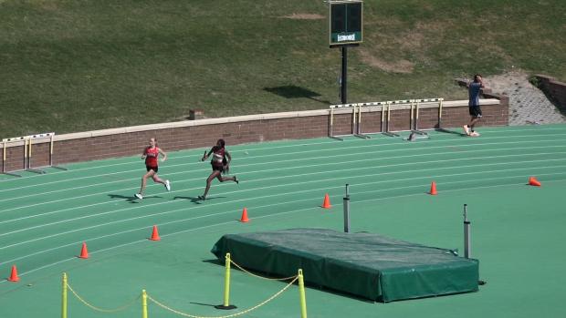 Girls 4x400 Relay Finals Section 1