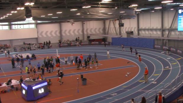 Girls 4x400 Relay, finals 3