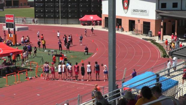 Boys 1600 Finals Section 2