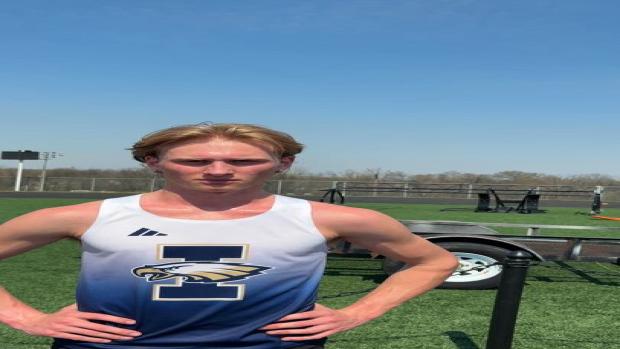 Asher Oates , - Independence , 1600M Boys Champion 