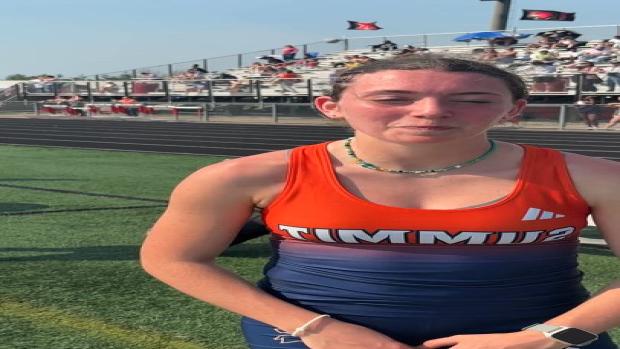 Sienna Anderson, Summit HS, - Girls 800M Champion