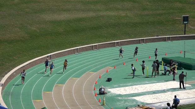Girls 400 Finals Section 6