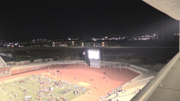 JV Girls 4x400 Relay Finals Section 1