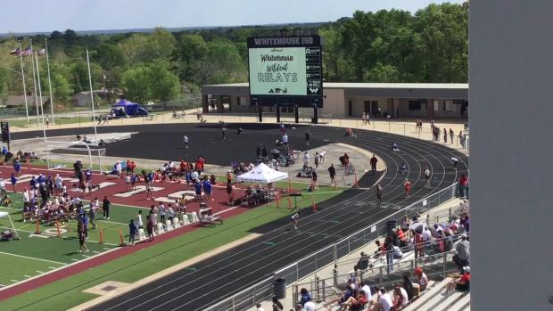 Girls 4x200 Relay Finals Section 2