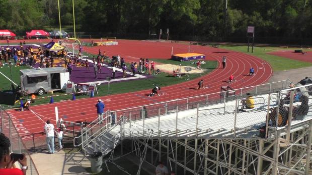 Boys 4x100 Relay Heat 3