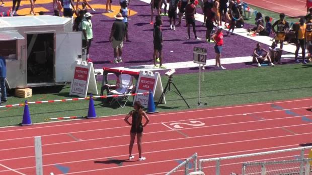 Girls 4x200 Relay Heat 3