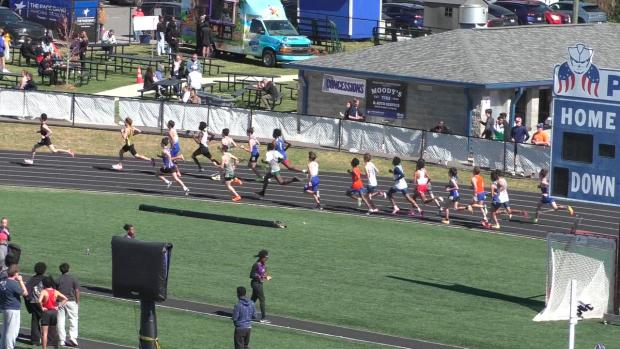 Boys 800 Finals Section 3