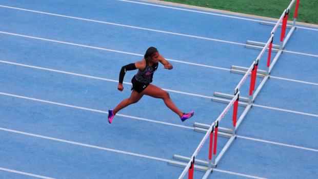 Girls 100 Hurdles Prelims Heat 2