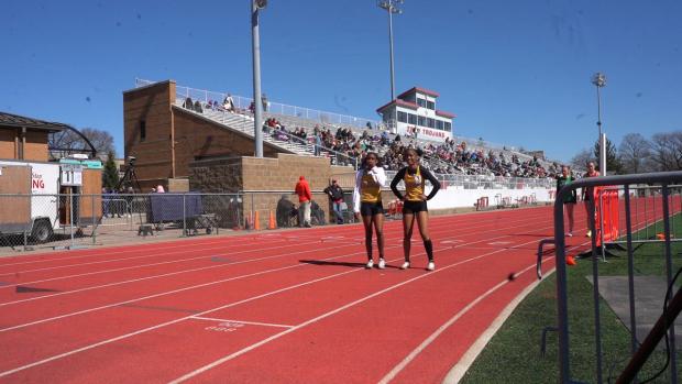 Girls 800 Finals Section 3