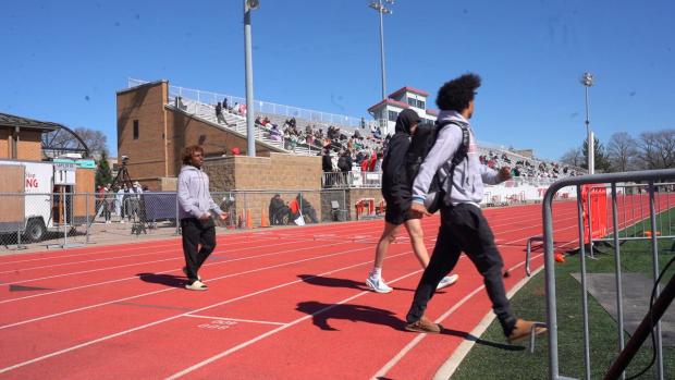 Girls 200 Finals Section 3
