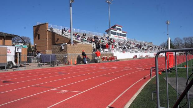 Girls 200 Finals Section 5