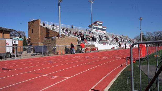 Boys 200 Finals Section 1