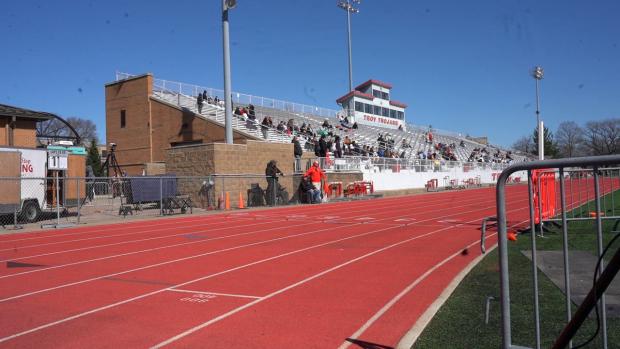 Boys 200 Finals Section 4