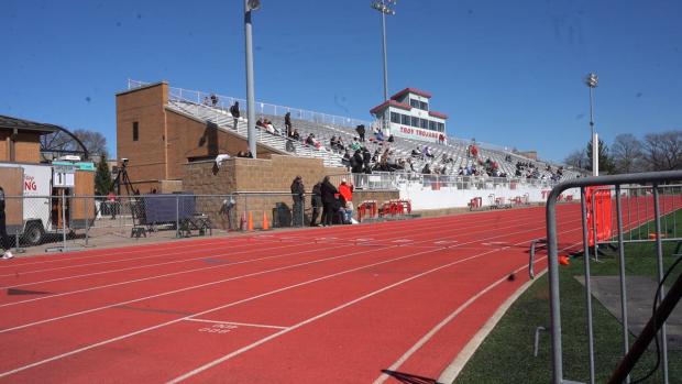 Boys 200 Finals Section 7