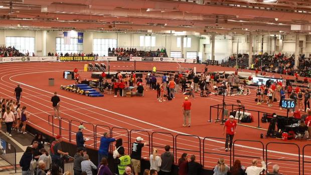 Girls 4x800 Relay Finals Section 2