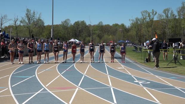 Girls 1600 Finals Section 1