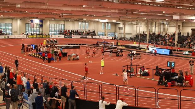 Girls 4x400 Relay Finals Section 1