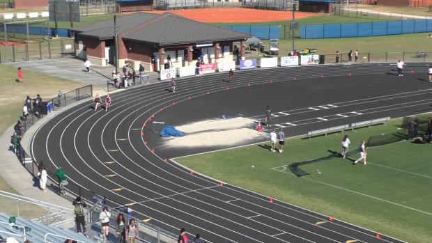 Girls 4x400 Relay Finals Section 1
