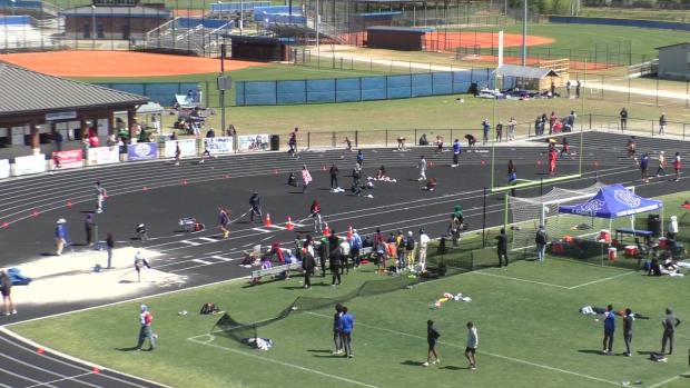 Girls 400 Finals Section 4