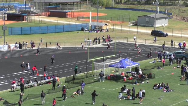 Girls 400 Finals Section 9