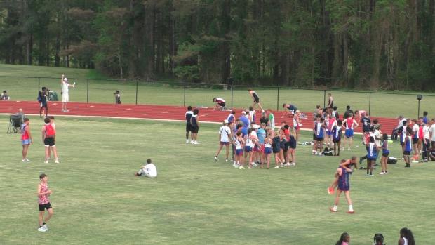 Middle School Boys 200 Heat 1