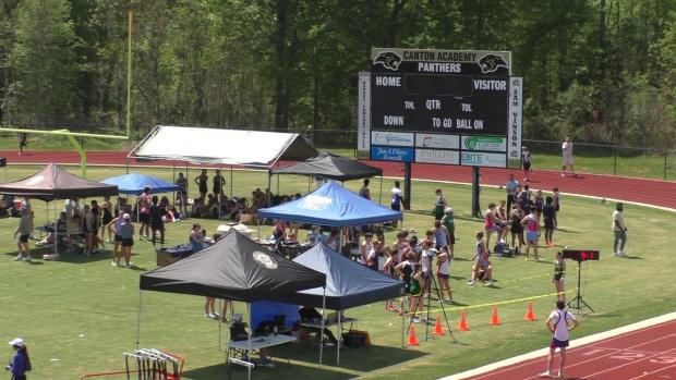 Middle School Boys 4x200 Relay Heat 2