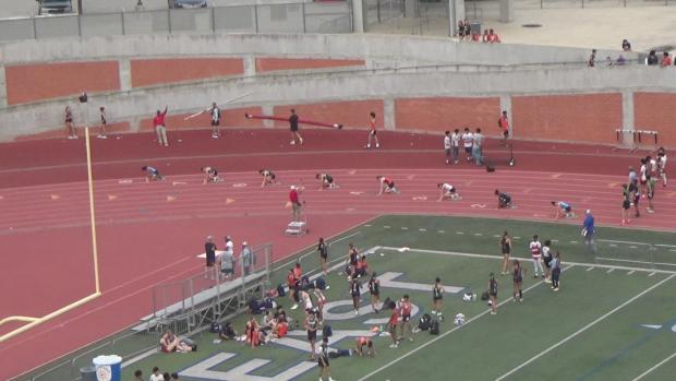 JV Girls 200 Finals Section 1