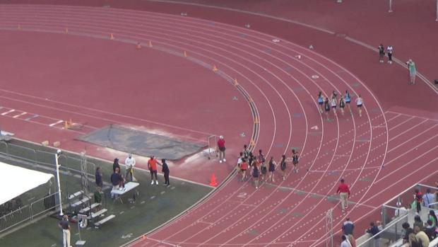 JV Girls 1600 Finals Section 1