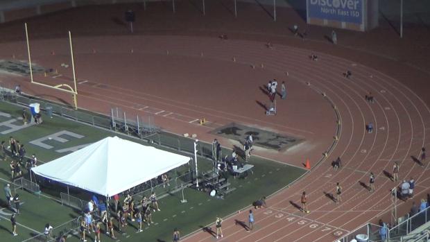 Girls 4x400 Relay Finals Section 1