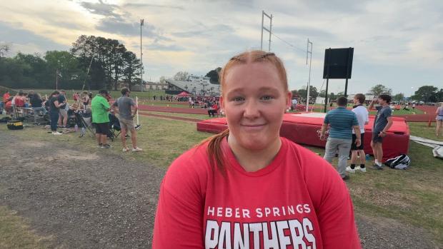 Heber Springs’ Eva Orr Breaks 24-year old Discus Record