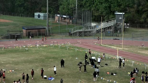 Girls 4x400 Relay Finals Section 1