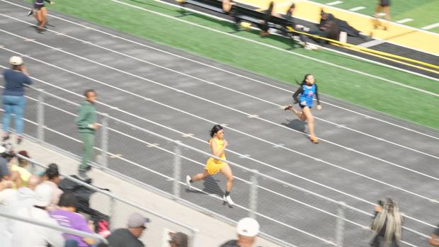 Girls 200 Finals Section 2