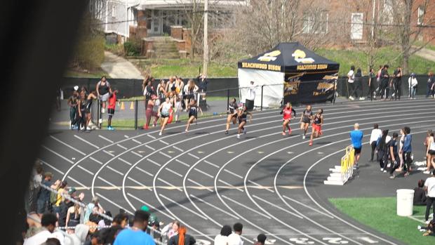 Girls 200 Finals Section 3