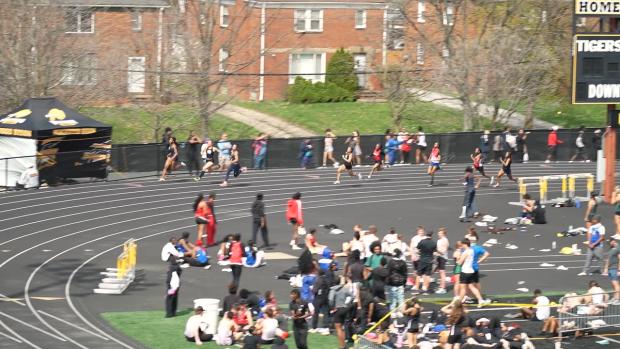 Girls 200 Finals Section 6