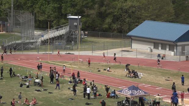 Girls 400 Finals Section 4