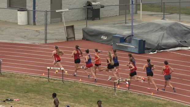 Girls 800 Finals Section 3