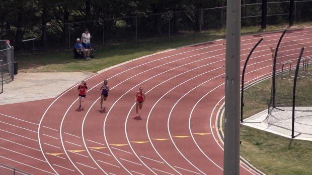 Girls 200 Finals Section 3