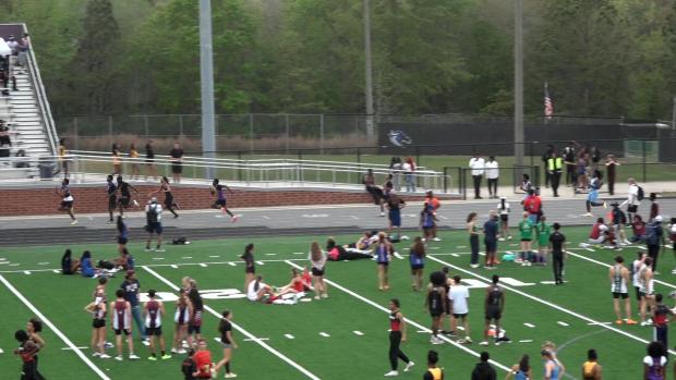 Boys 800 Sprint Medley Relay Finals Section 1
