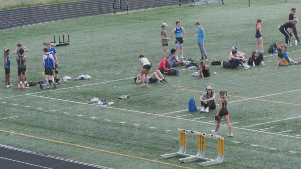 Girls 4x800 Relay Finals Section 1