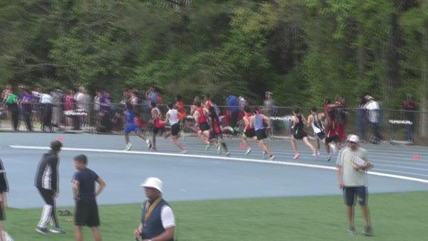 Boys 4x800 Relay Heat 1